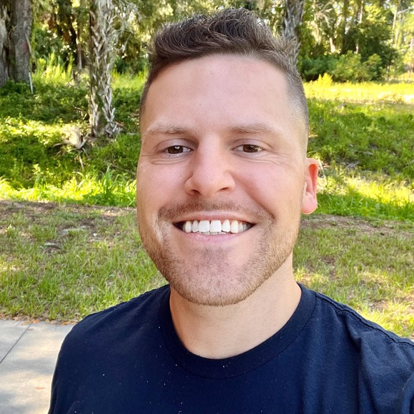 Meet your Posher, David - Picture 1 of 1